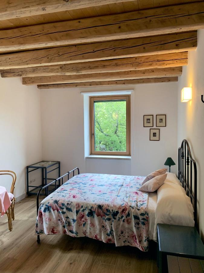 Agriturismo Ai Tre Sentieri Appartement Aurisina Kamer foto