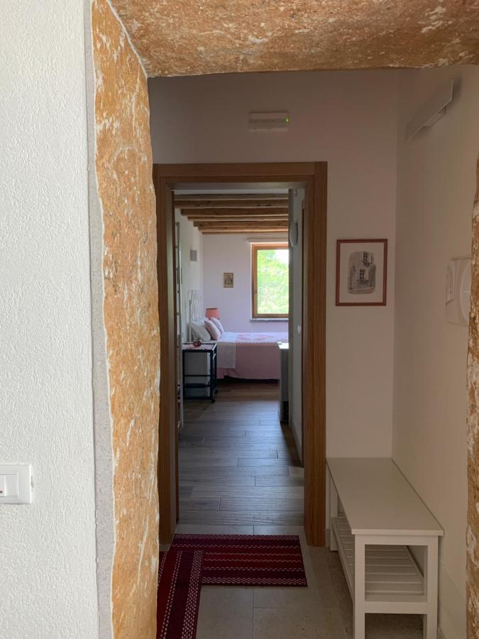 Agriturismo Ai Tre Sentieri Appartement Aurisina Kamer foto